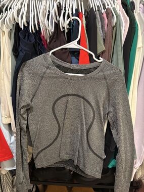 Lululemon - Long Sleeve Race Length Swiftly